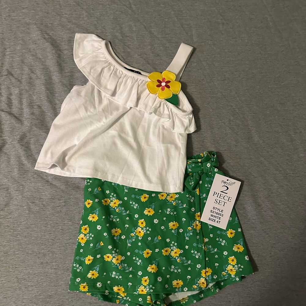 Girls Clothing Lot
